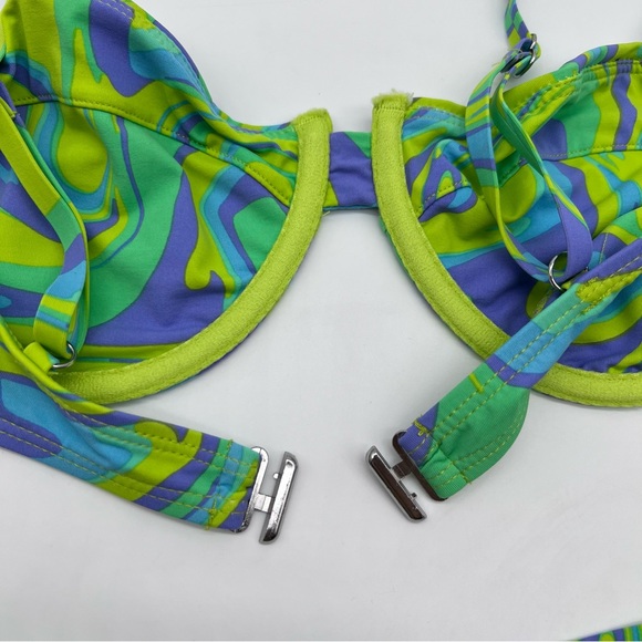 Urban Outfitters Greens/Lavender/Blue Swirl Bikini Psychedelic 60s Inspo-Size M - Picture 7 of 11